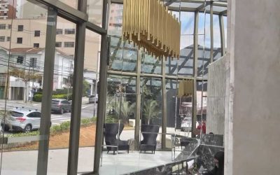 Stand de Vendas Cyrela Apiacás by Chris Silveira Arquitetos Associados